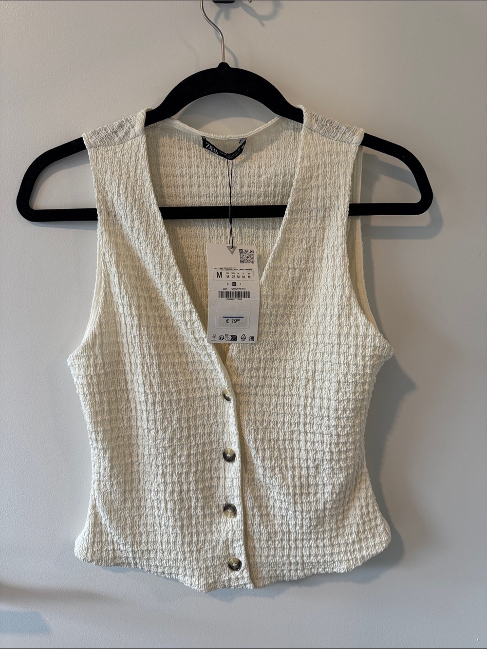 Zara Textured Button-Front Cream Vest Top
